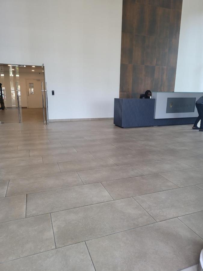 Rt Properties @ The Lennox Airport Residential Аккра Экстерьер фото
